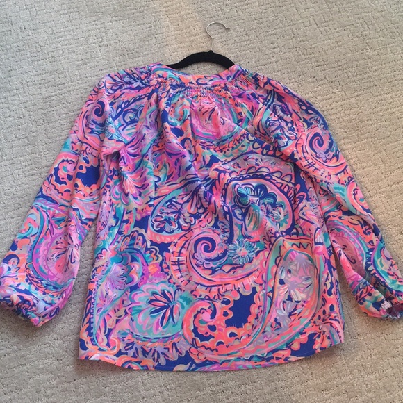 Lilly Pulitzer Blouse - Picture 4 of 5